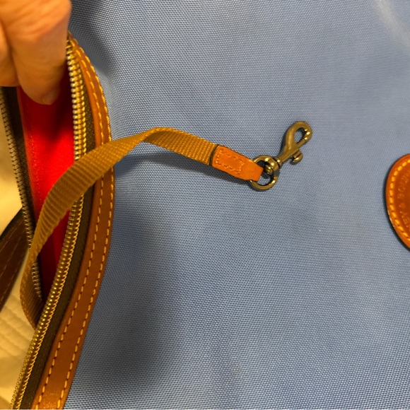 Dooney and Bourke Erica Vibrant Blue Nylon/leather Shoulder Bag 12x9 EUC - Picture 7 of 13